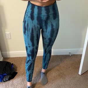 Blue tie-dye Lululemon leggings size 8